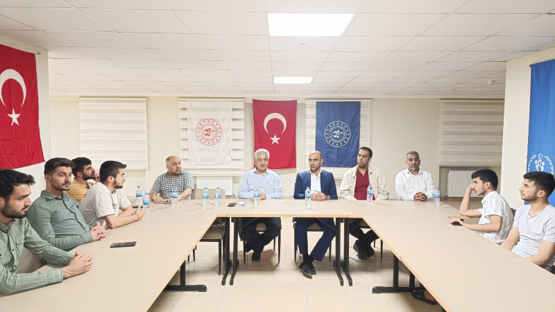 ADIYAMAN GSB YURTLARI İL MÜFTÜSÜNÜ AĞIRLADI